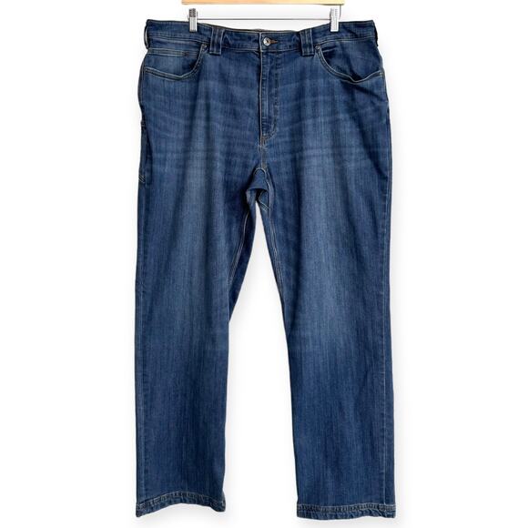 Duluth Trading Co. Medium Wash Ballroom Double Flex Straight Jeans Men's 40x32 - Picture 1 of 9